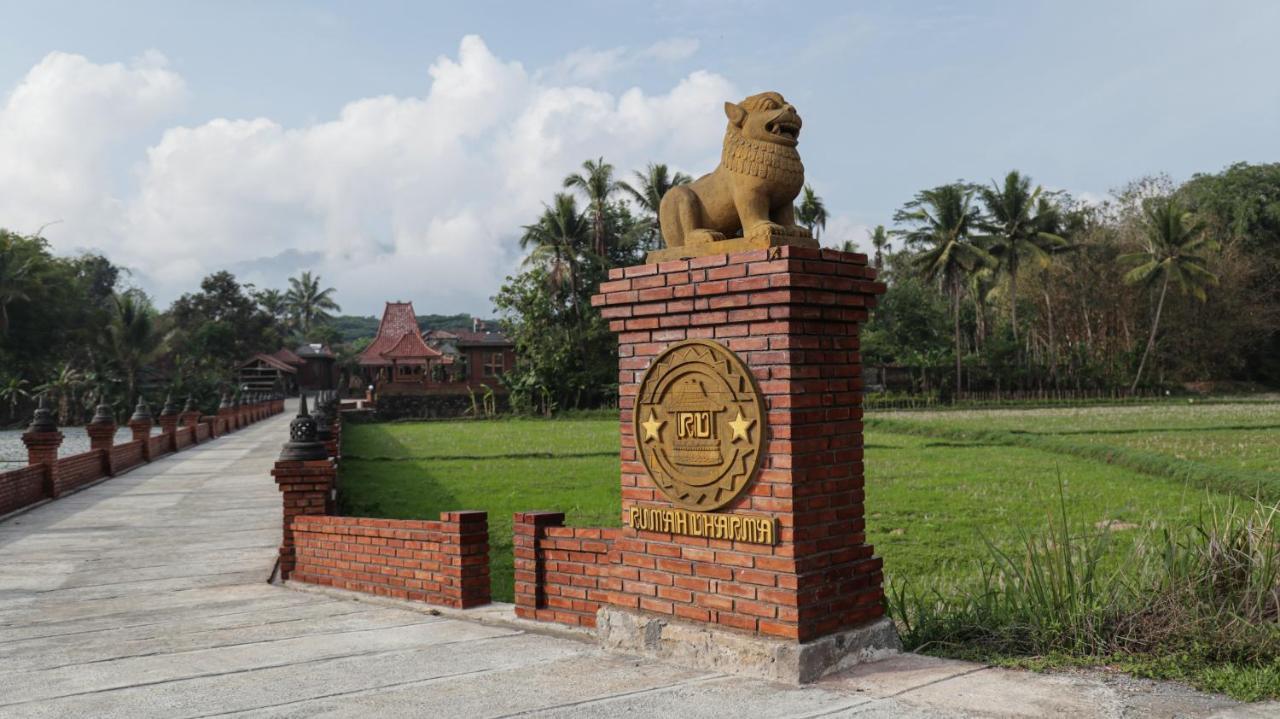 Rumah Dharma Boutique Villa Magelang Exterior photo